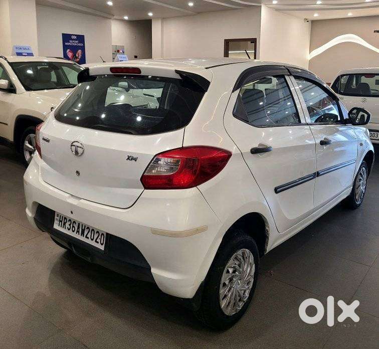 Tata Tiago 1.2 Revotron Xm, 2018, Petrol