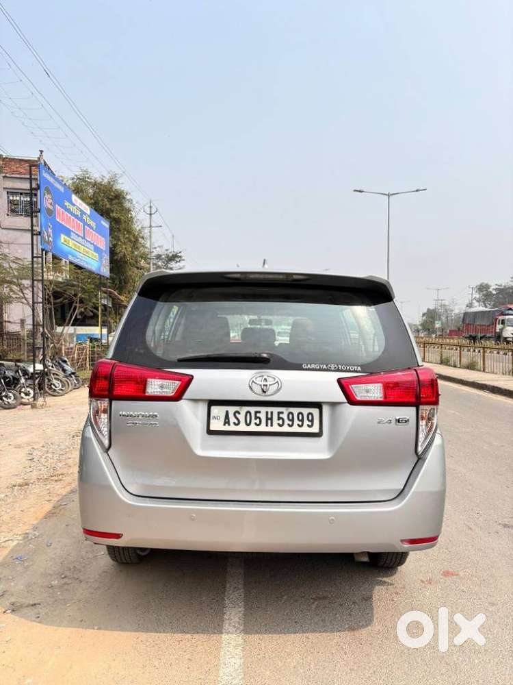 Toyota Innova Crysta