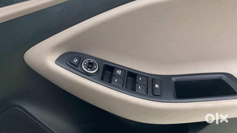 Hyundai Elite I20 Sportz Plus, 2019, Petrol