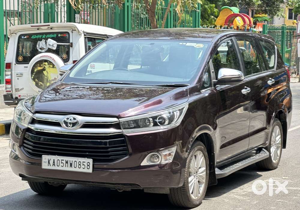 Toyota Innova Crysta 2.4 Zx Mt, 2017, Diesel