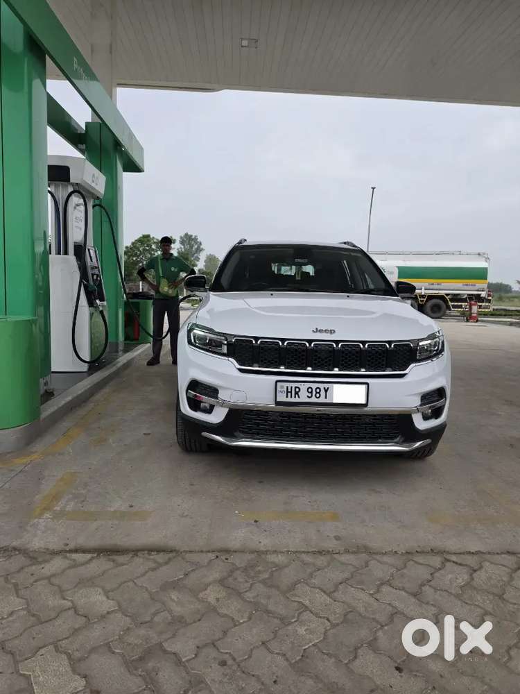 Direct Owner Jeep Meridian Limited 4x4 Under Warranty Only 16000 Kms