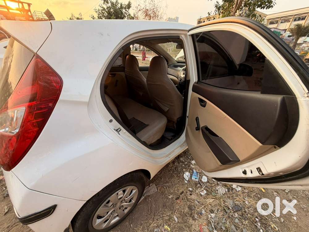 Hyundai Eon Petrol D-lite 2013