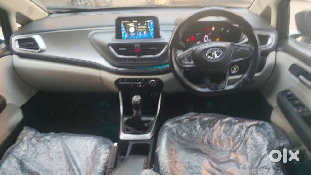 Tata Altroz Xz, 2023, Cng & Hybrids