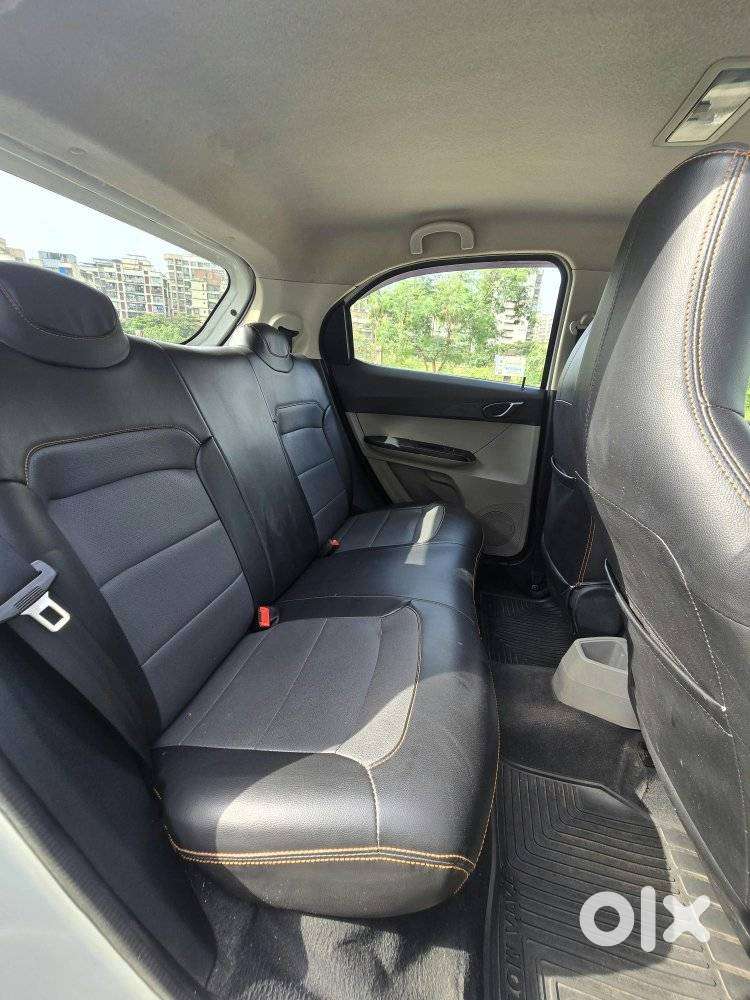Tata Tiago 1.2 Revotron Xt, 2016, Petrol
