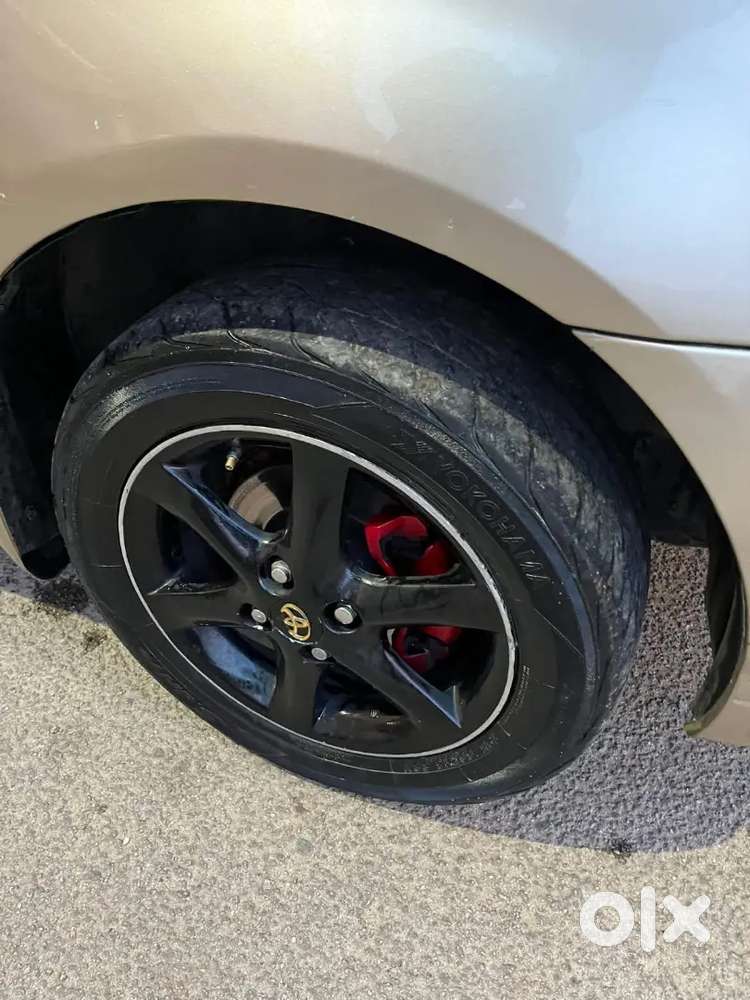 Toyota Corolla H3 2005 Km Driven