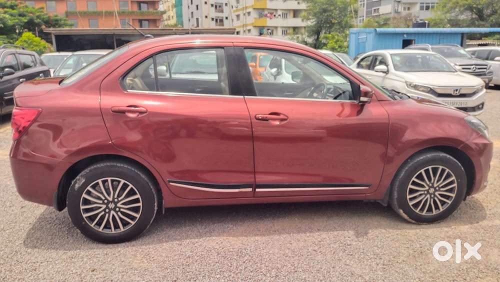 Maruti Suzuki Swift Dzire Zxi + Amt, 2017, Petrol