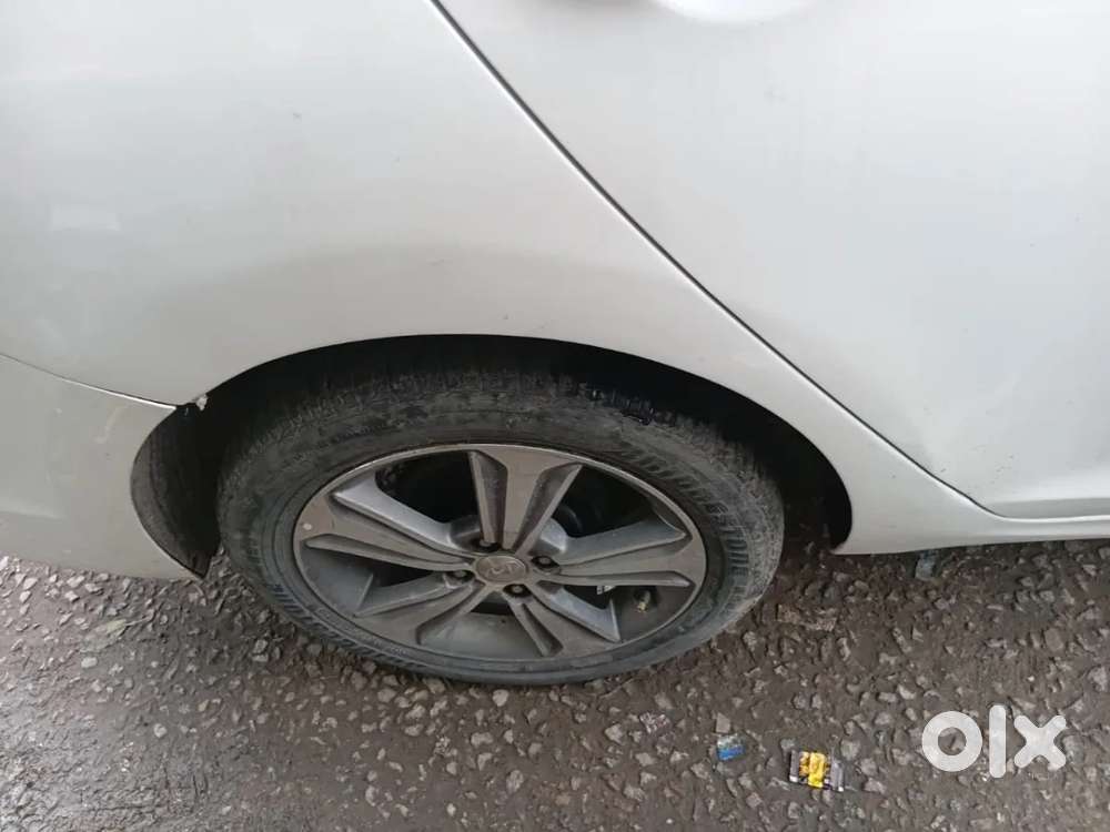 Hyundai Verna [ ] Fluidic 4s 1.6 Crdi Sx (o) At, 2017, Diesel