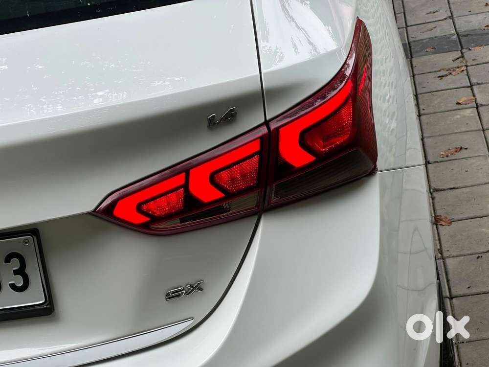 Hyundai Verna Sx(o) Petrol At, 2017, Petrol