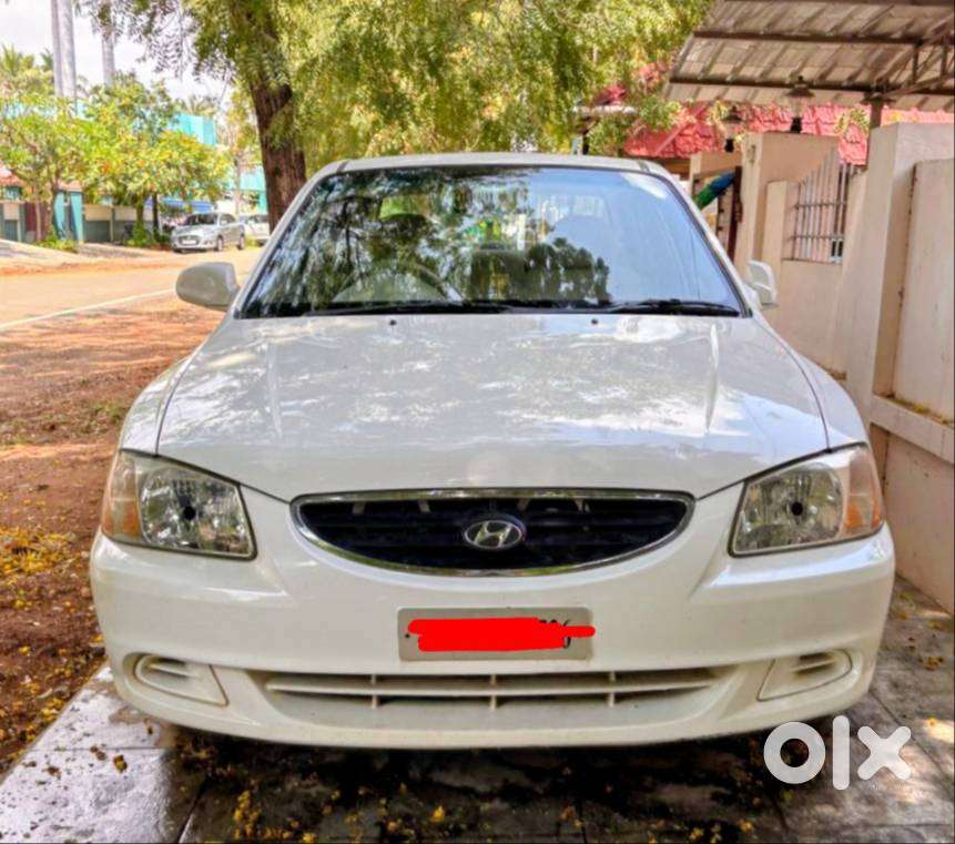 Hyundai Accent White - Perfect Condition -
