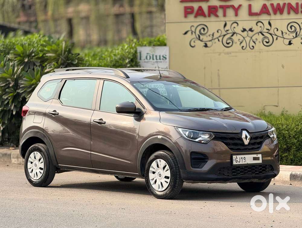 Renault Triber Rxl, 2022, Petrol