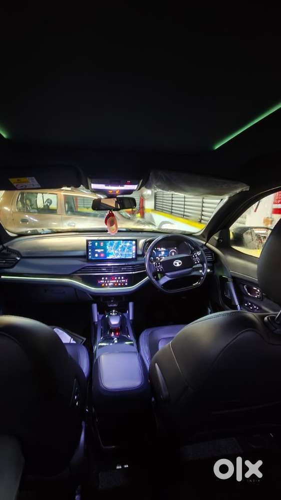 Tata Safari Diesel 2025 Accomplished Plus 7str Dark Edition