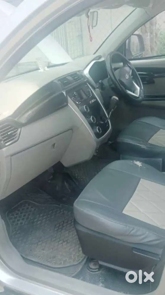 Mahindra Kuv100 Nxt 2016 Diesel 180000 Km Driven