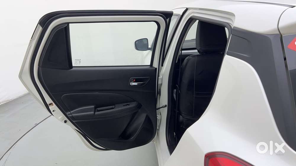 Maruti Suzuki Swift Vvt Vxi, 2022, Petrol