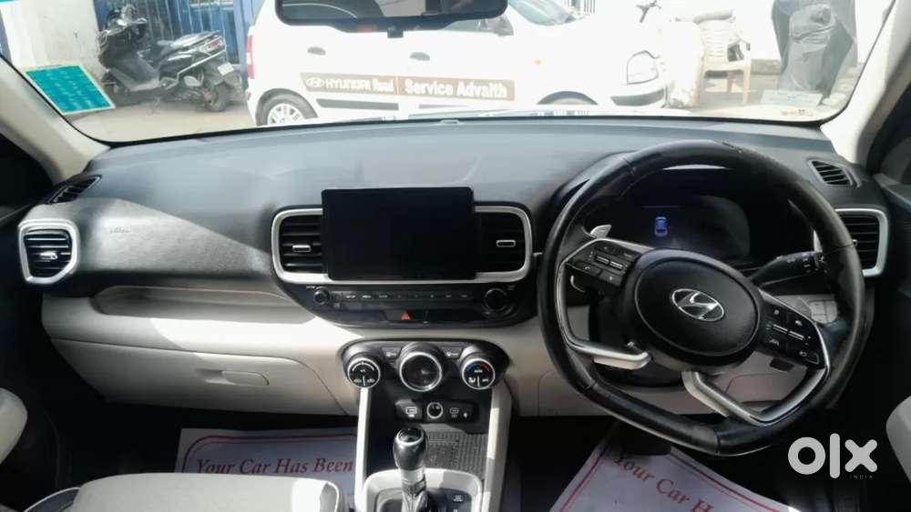 Hyundai Venue 1.0 Sx (o) Turbo Dct, 2023, Petrol