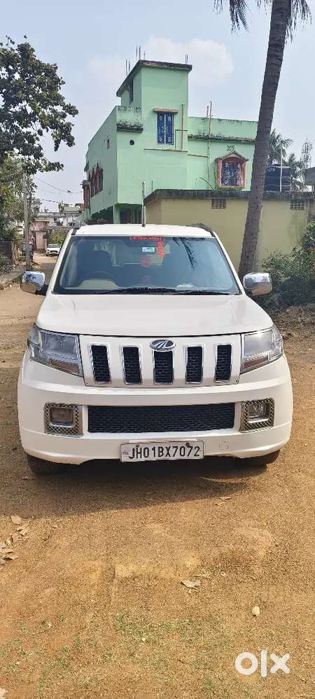 Mahindra Tuv 300 2016 Diesel 85000 Km Driven