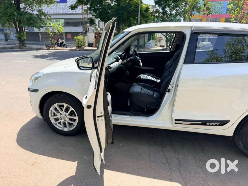 Maruti Suzuki Swift Vvt Zxi, 2022, Petrol
