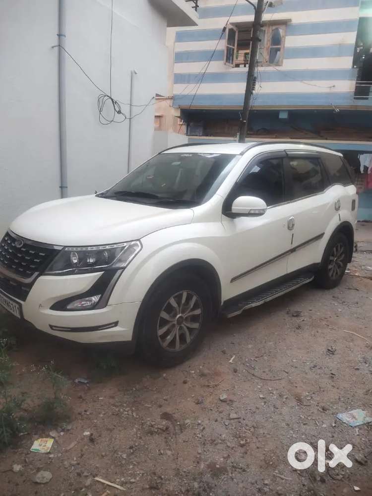 Mahindra Xuv500 2018 Diesel 140000 Km Driven