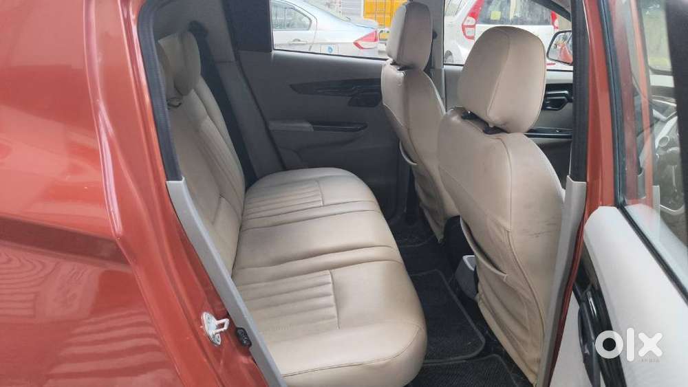 Mahindra Kuv 100 K6 G 5 Str, 2015, Diesel