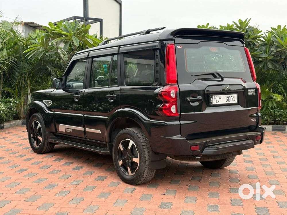 Mahindra Scorpio Classic 2.2 S 11 Mt 7 Str, 2023, Diesel