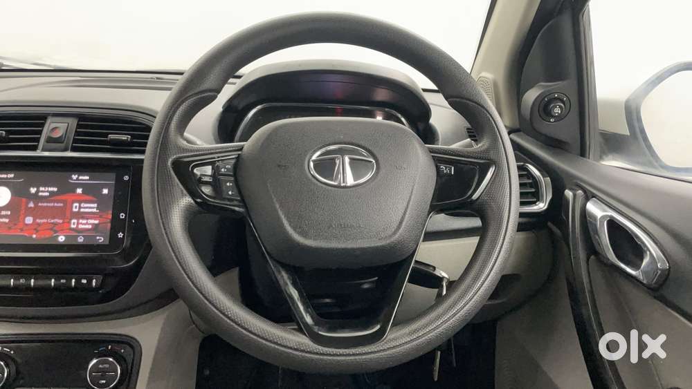 Tata Tiago 1.2 Revotron Xz Plus Dual Tone, 2019, Petrol