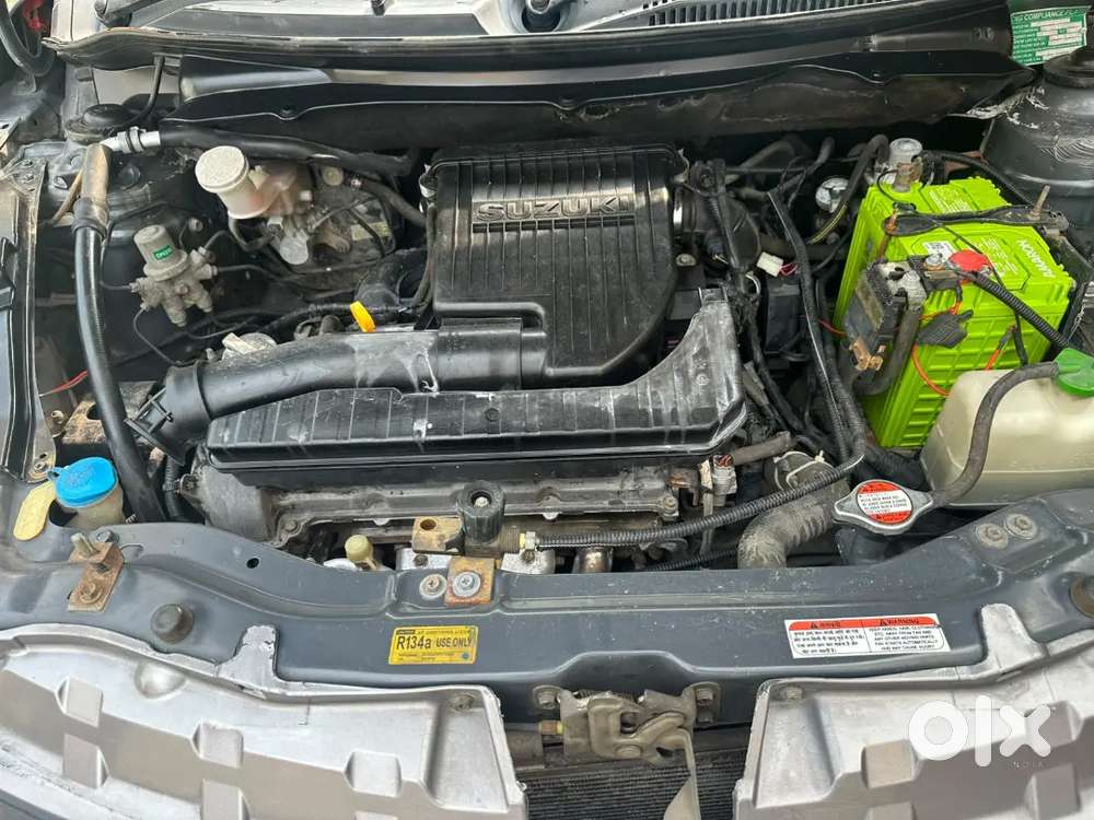 Maruti Suzuki Swift Vxi 2013