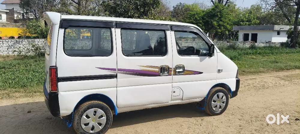 Maruti Suzuki Eeco Modal 2017 Company Fitted Cng New Tyre New Batery