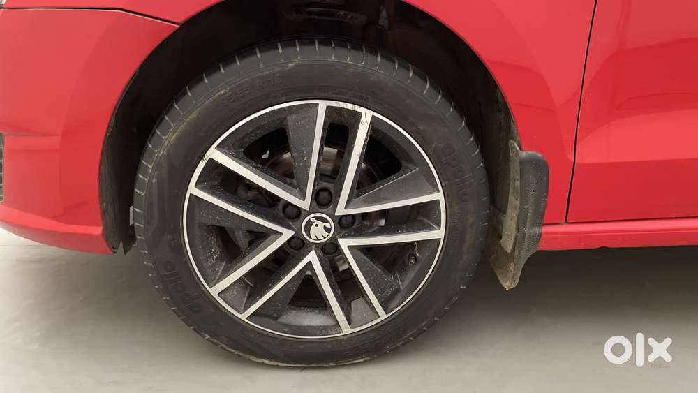 Skoda Rapid Monte Carlo 1.6 Mpi, 2019, Petrol