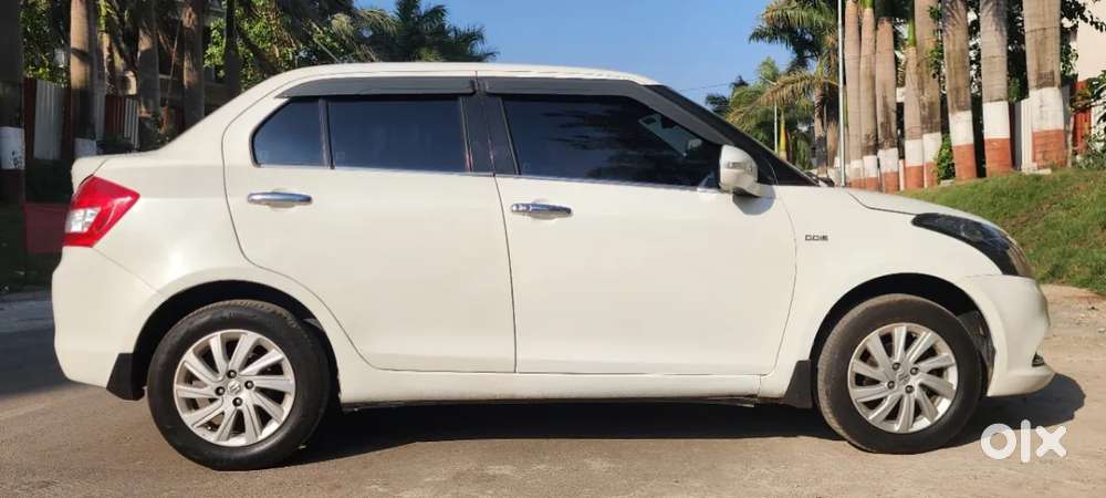 Maruti Suzuki Dzire Zdi Amt, 2016, Diesel
