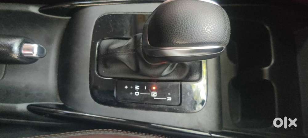 Toyota Glanza G Hybrid, 2025, Petrol