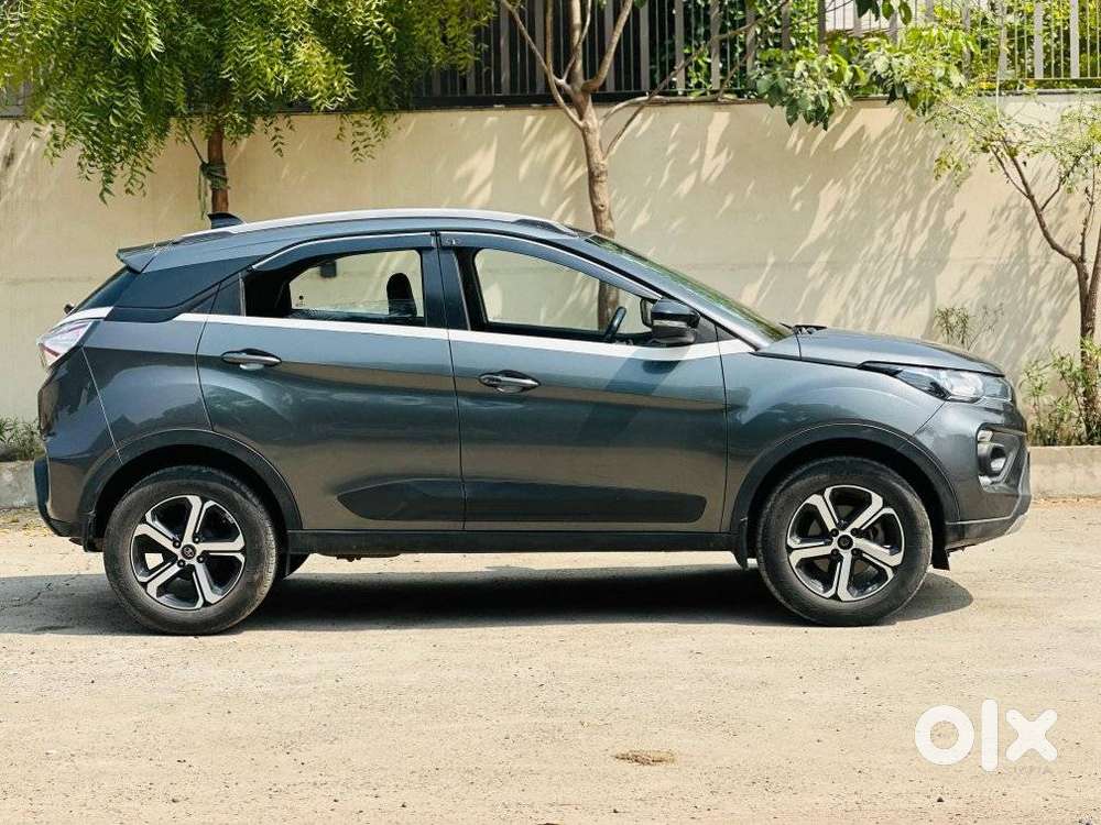 Tata Nexon 1.2 Revotron Xza Plus, 2022, Petrol