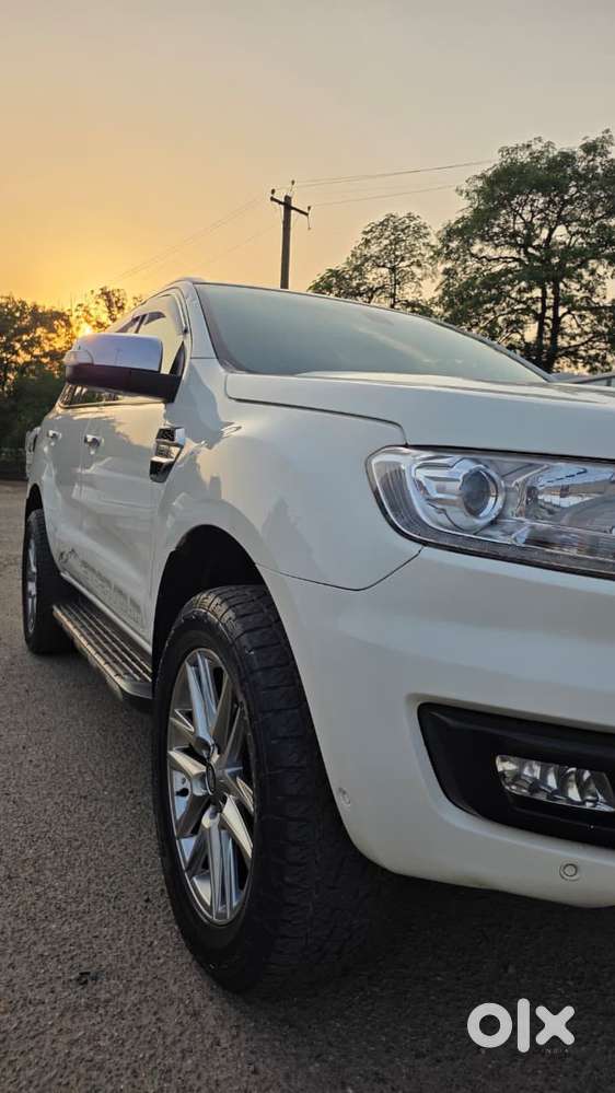Ford Endeavour 3.2 Titanium At 4x4, 2017, Diesel