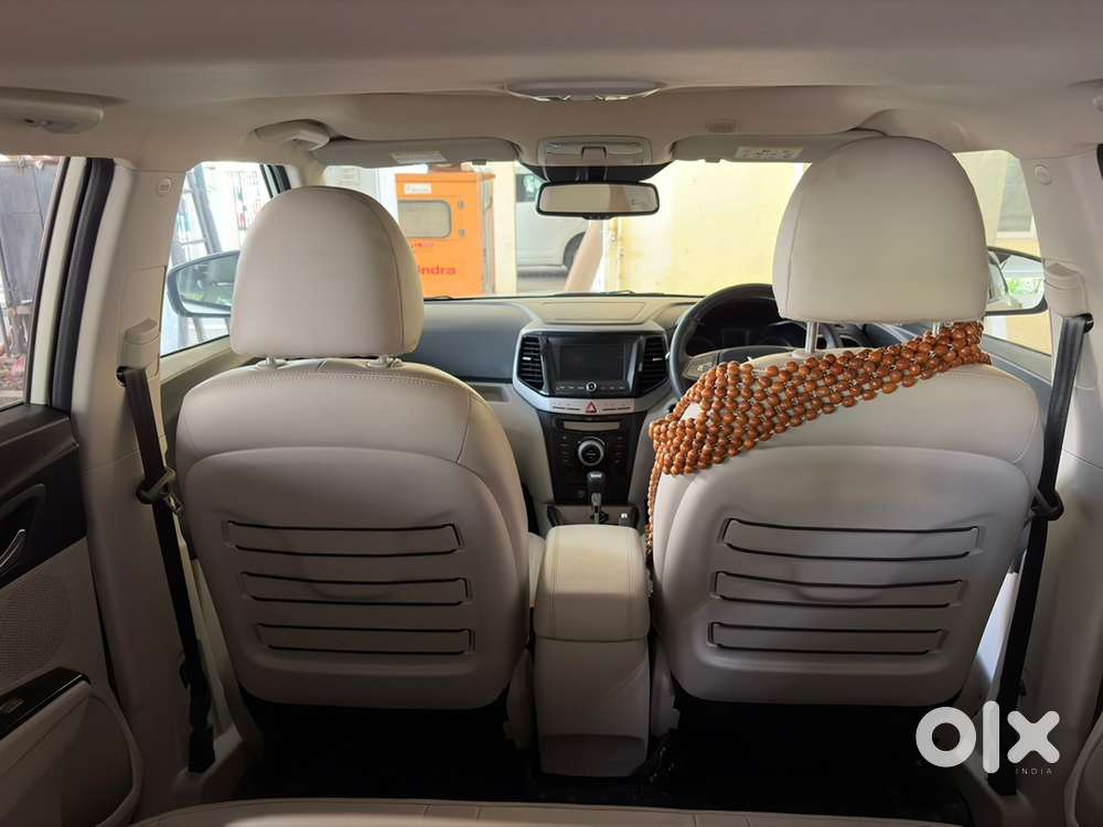 Mahindra Xuv300 2023 Diesel Automatic Year