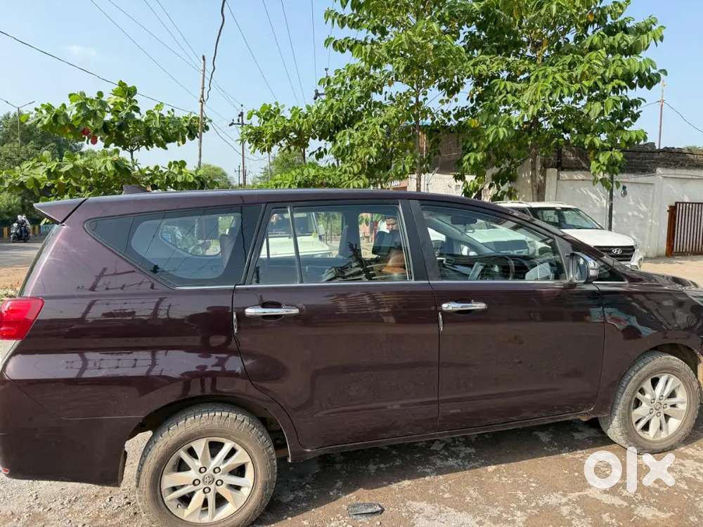 Toyota Innova Crysta 2.8 Z Diesel &ndash; Excellent Condition