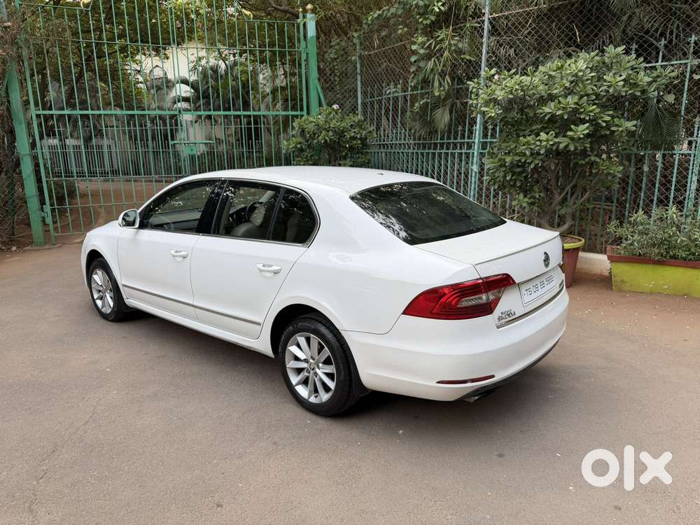 Skoda Superb 2.0 Elegance Tdi Cr At, 2014, Diesel