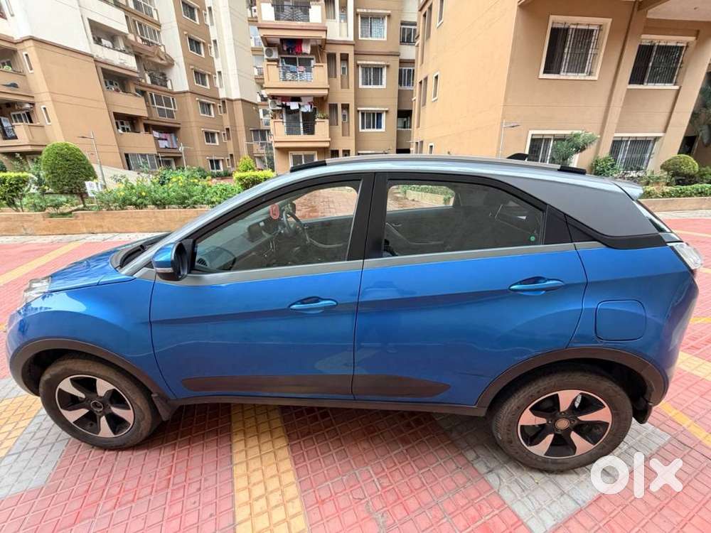 2018 Tata Nexon Xza+ Diesel Amt  1st Owner  40k Km  Dual Tone