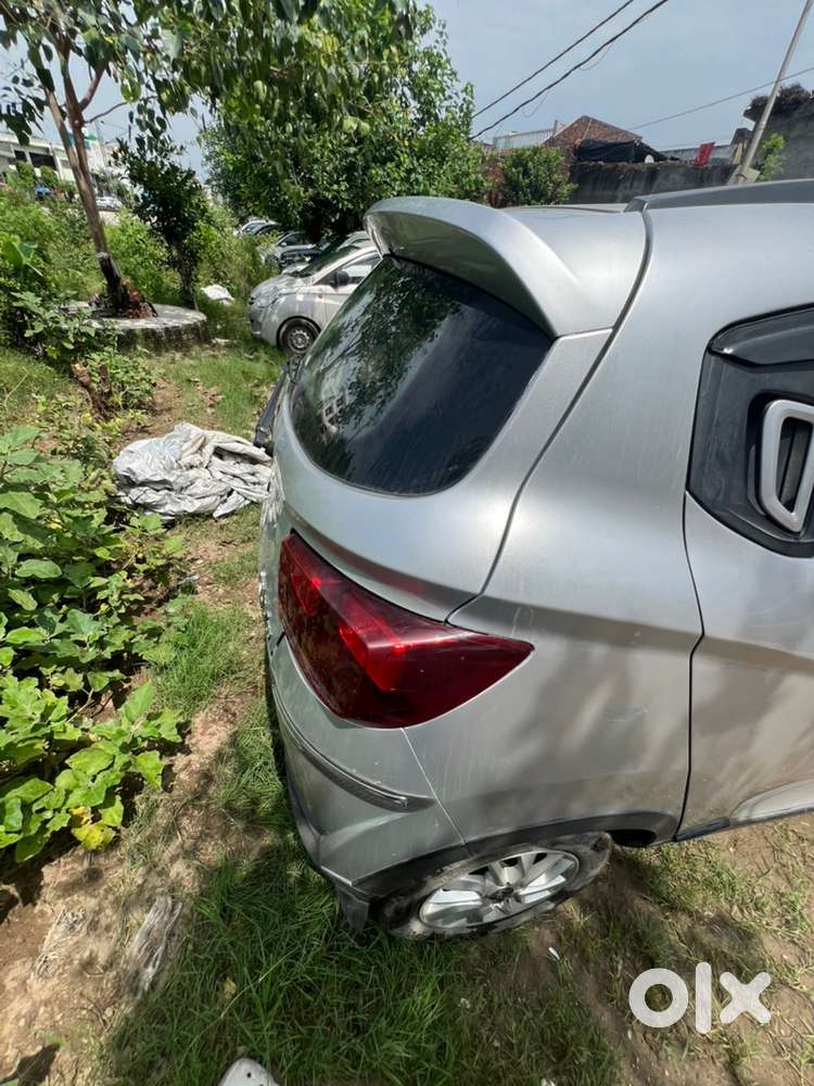 Mahindra Kuv100 Nxt 2016