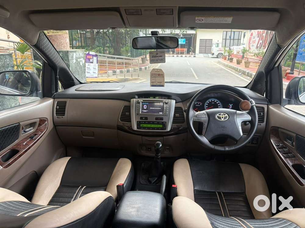 Toyota Innova 2.5 V 7 Str, 2016, Diesel