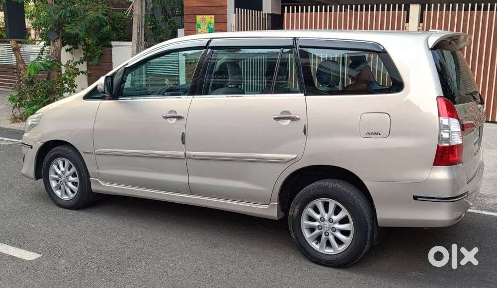 Toyota Innova 2.5 V 7 Str, 2013, Diesel