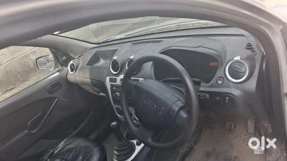 Ford Figo 2012 Petrol Manual