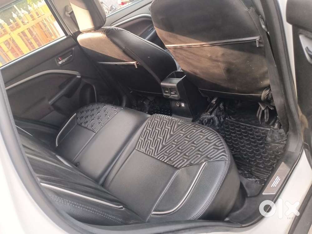 Maruti Suzuki Brezza 1.5 Zxi Smart Hybrid, 2023, Petrol