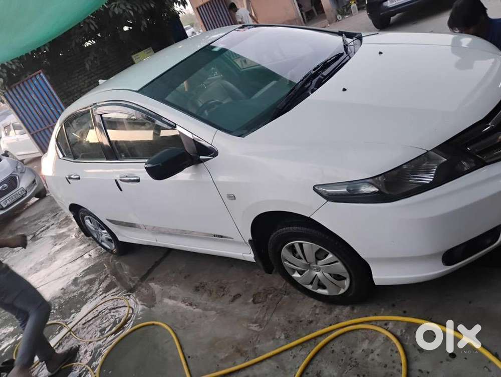 Honda City 2012 Cng & Hybrids Well Maintained