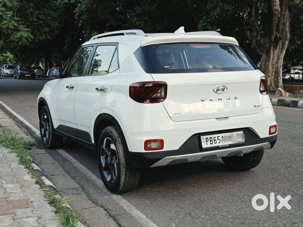 Hyundai Venue Sx Plus Turbo Dct, 2021, Petrol