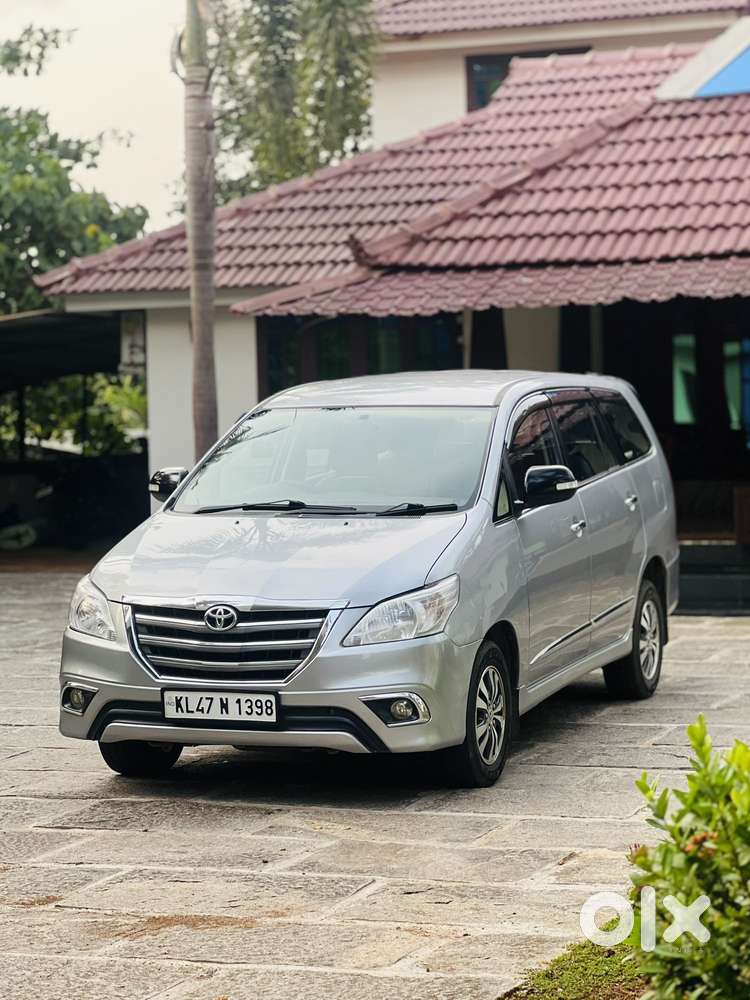 Toyota Innova 2.5 V 7 Str, 2015, Diesel