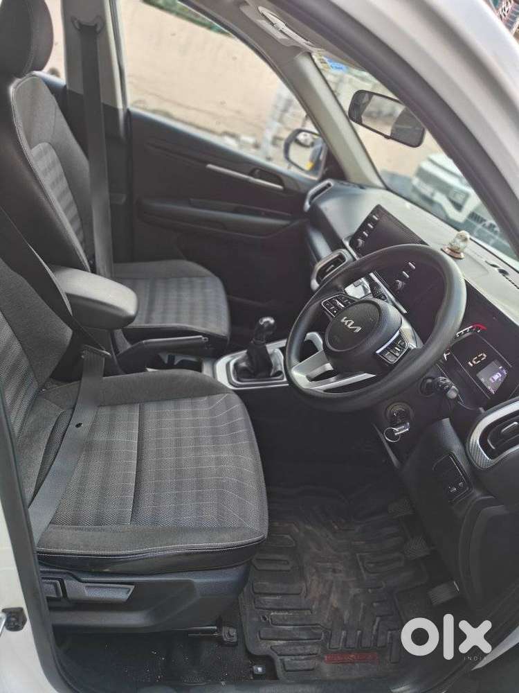 Kia Sonet, 2022, Petrol