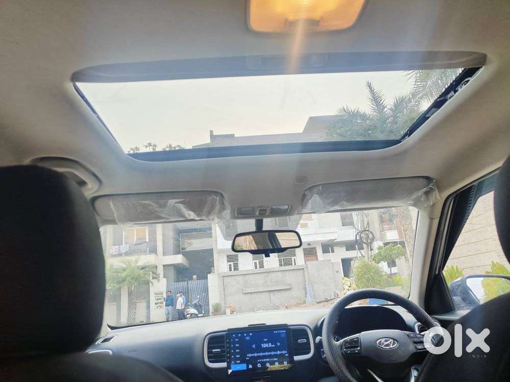 Hyundai Venue 1.0 Sx Turbo Dct, 2019, Petrol