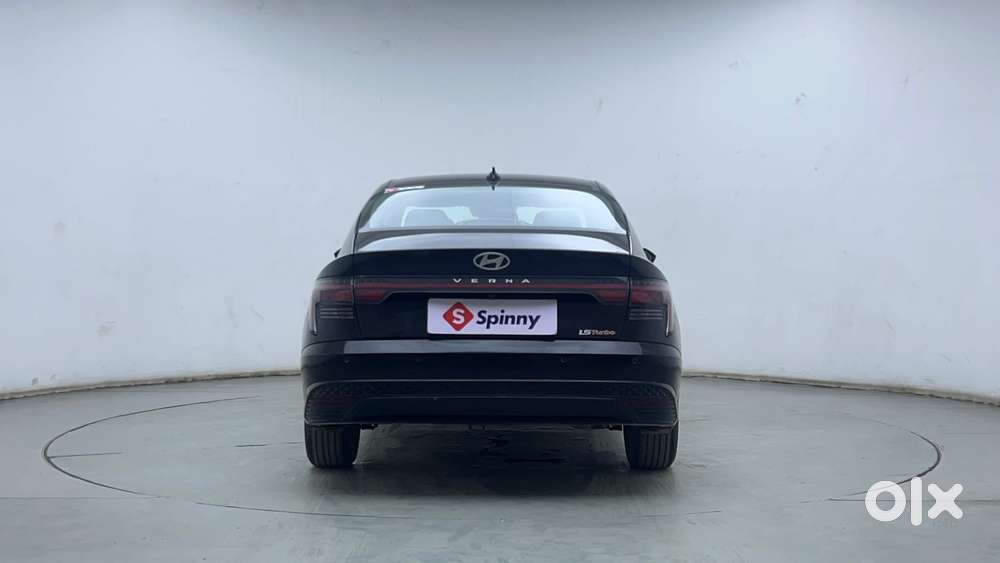Hyundai Verna 1.5 Sx (o) Turbo Petrol Dct, 2023, Petrol