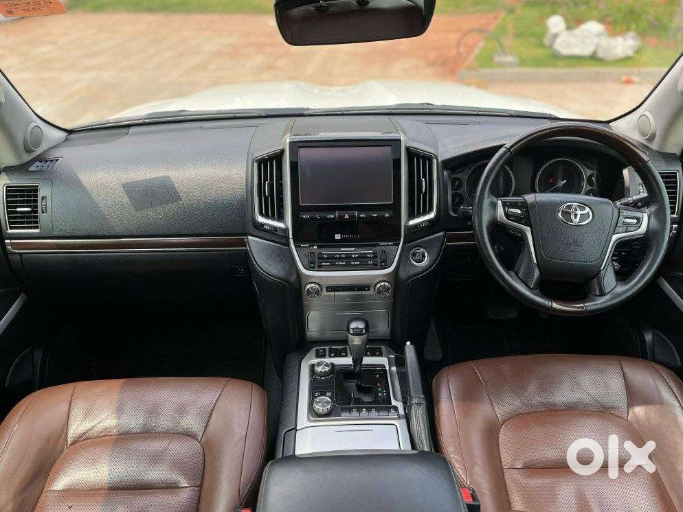 Toyota Land Cruiser 4.5 Vx Lc 200 Standard 1, 2016, Diesel