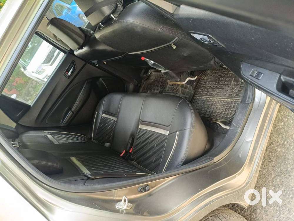 Maruti Swift 2018 Manual (1st Owner) - 60k Kms