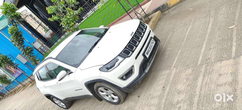 Jeep Compass Limited Auto Petrol