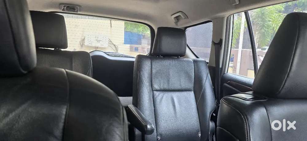 Toyota Innova Crysta 2016 Diesel 115000 Km Driven